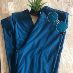 ✨Lularoe OS Teal leggings✨ Never worn without tags